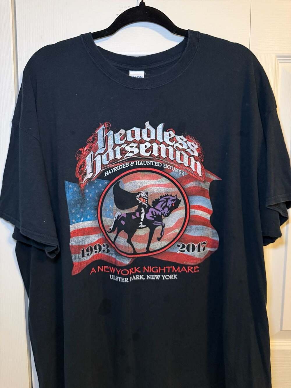 Gildan Headless Horseman T-Shirt Size 2XL Black Haunted House Graphic Tee